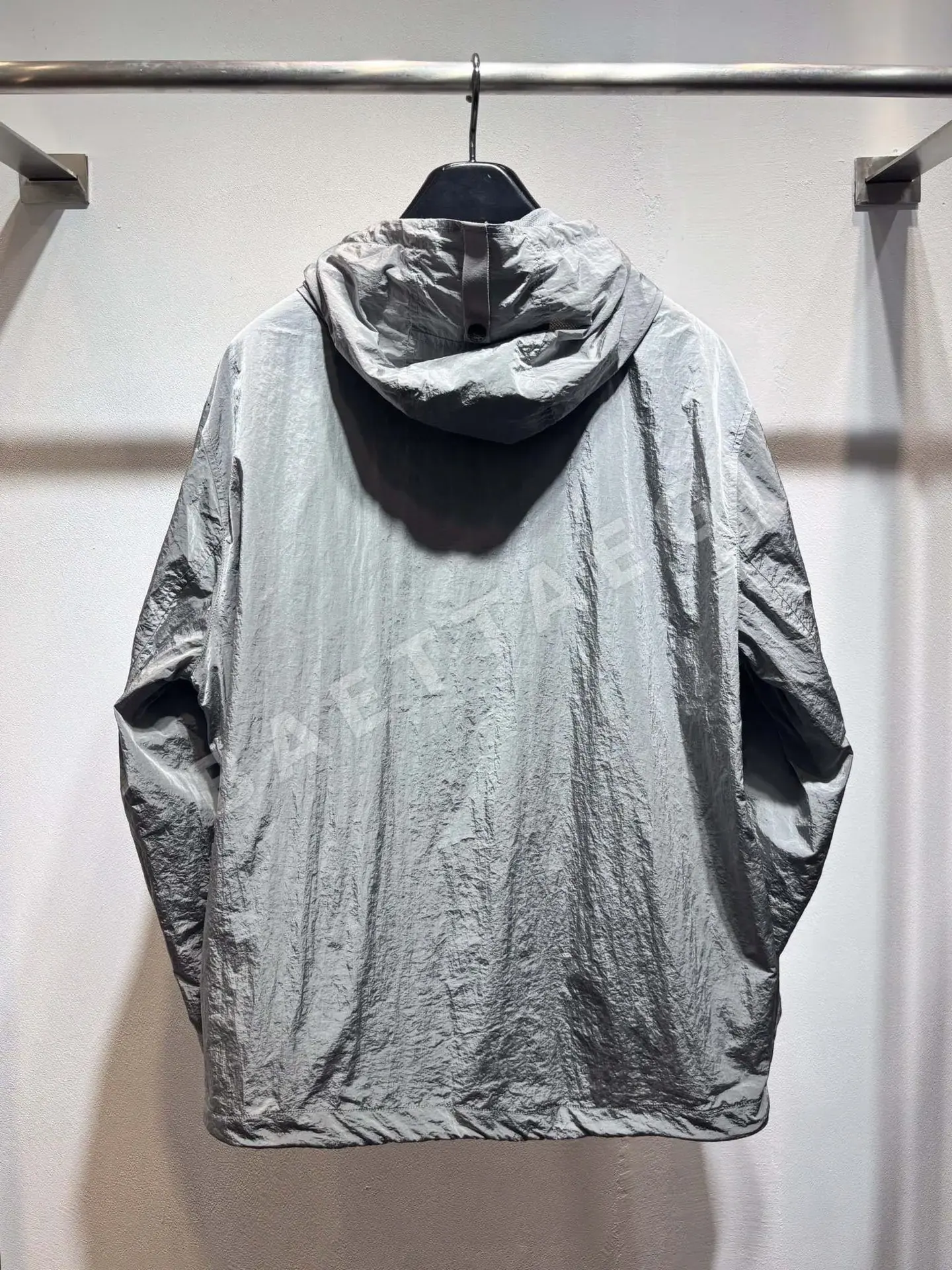 스톤아일랜드 메탈릭 나일론 후드 자켓 M~2XL 상세 이미지 2