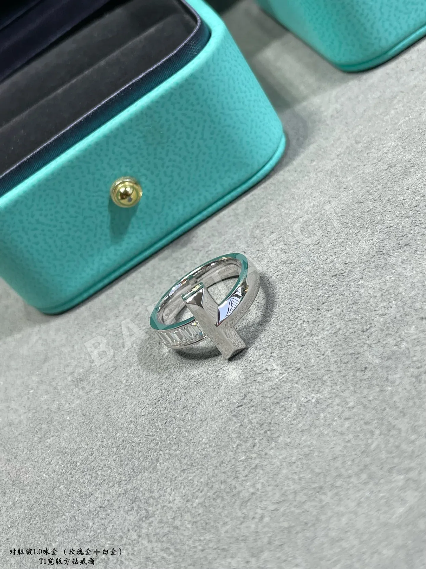 티파니 와이드 스퀘어 다이아몬드 반지 상세 이미지 8