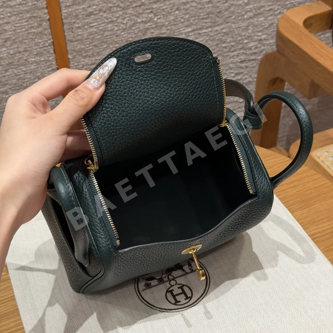 에르메스 미니린디 다크그린 가방 상세 이미지 6