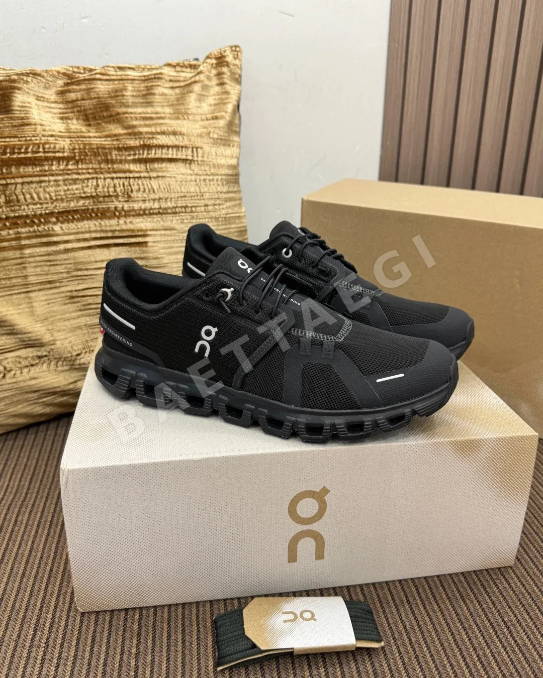 ON Cloud 6 메시 스니커즈 상세 이미지 5