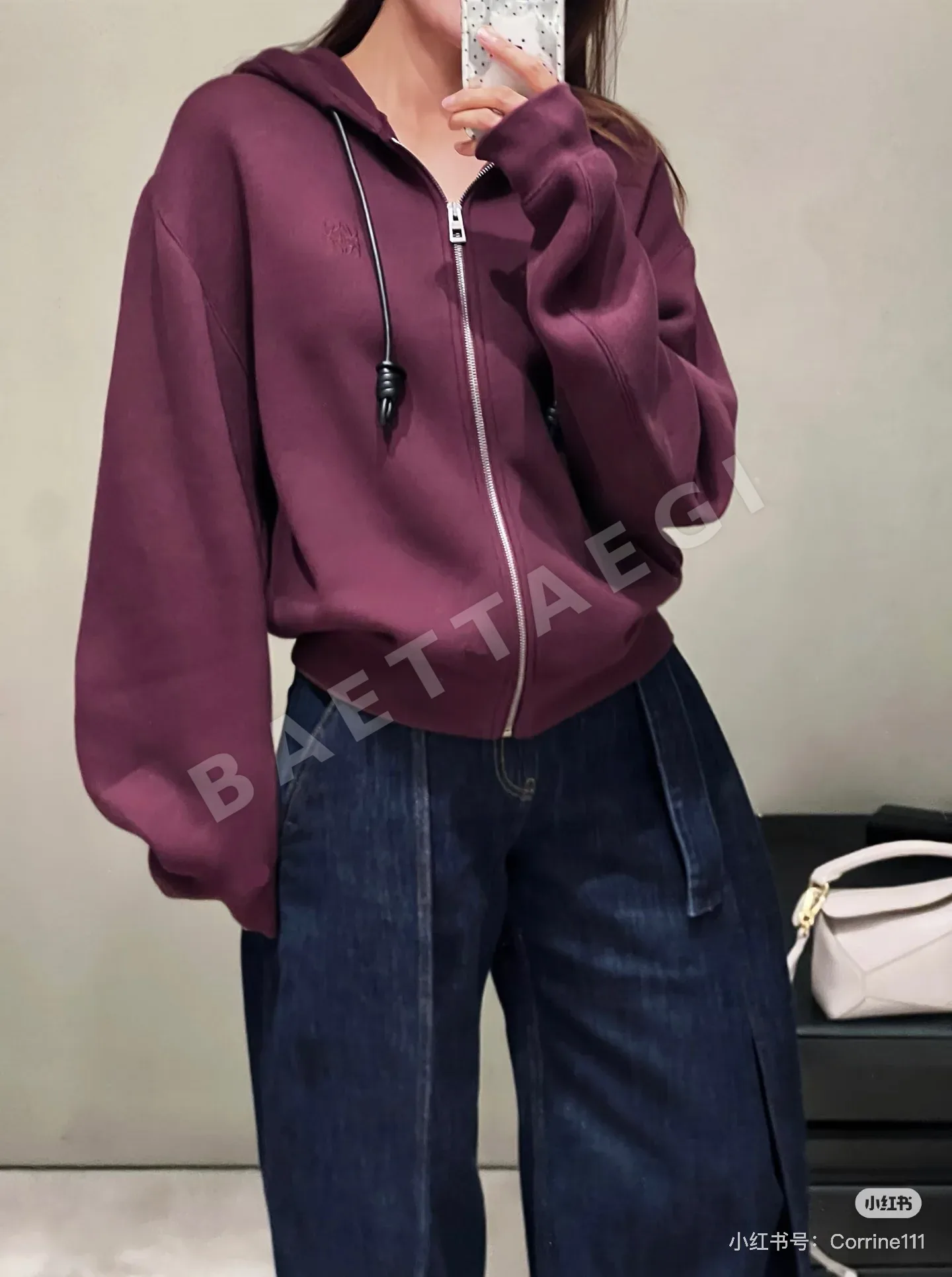 로에베 여성 가디건 96573