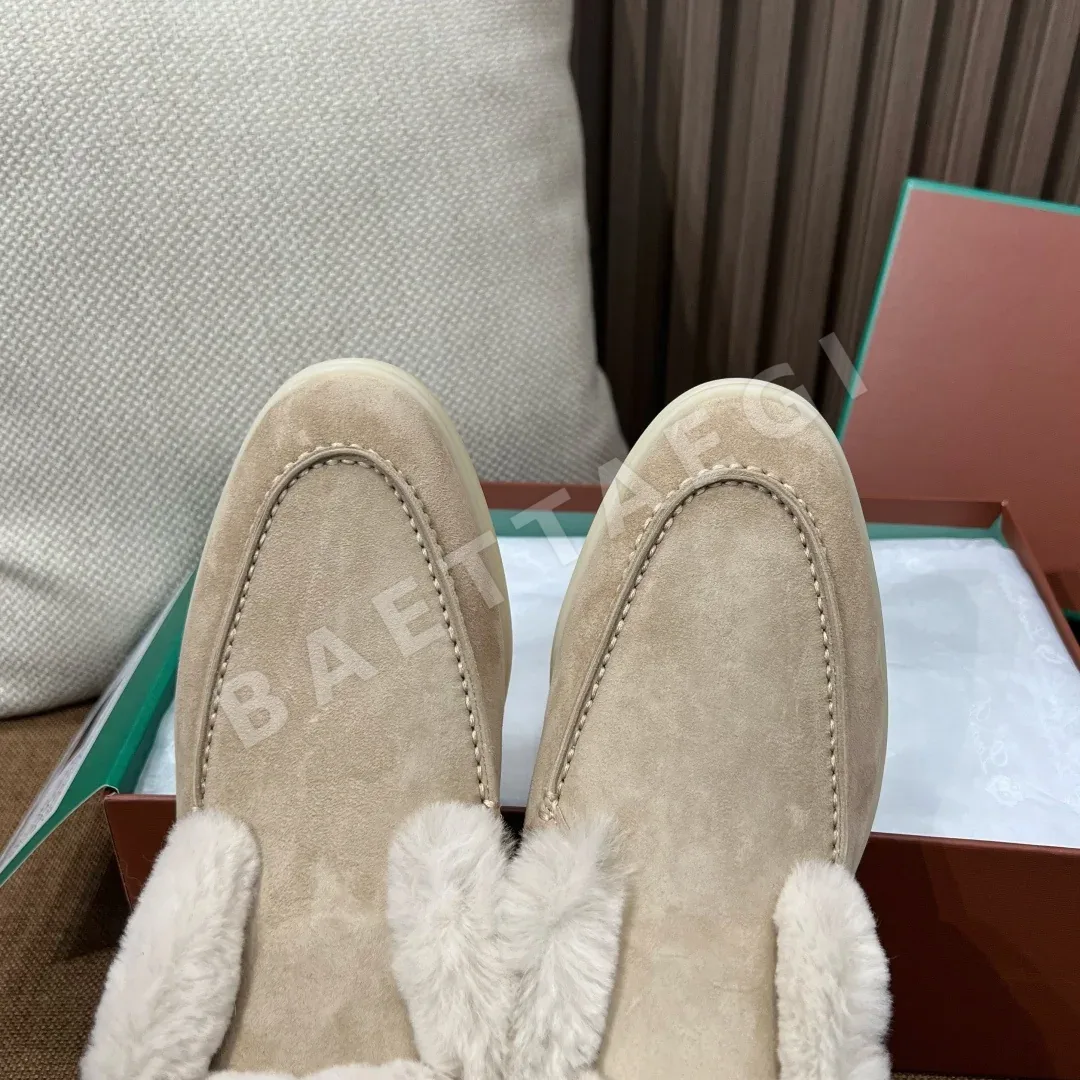 로로피아나 로퍼 가죽 하이컷 디자인 상세 이미지 7