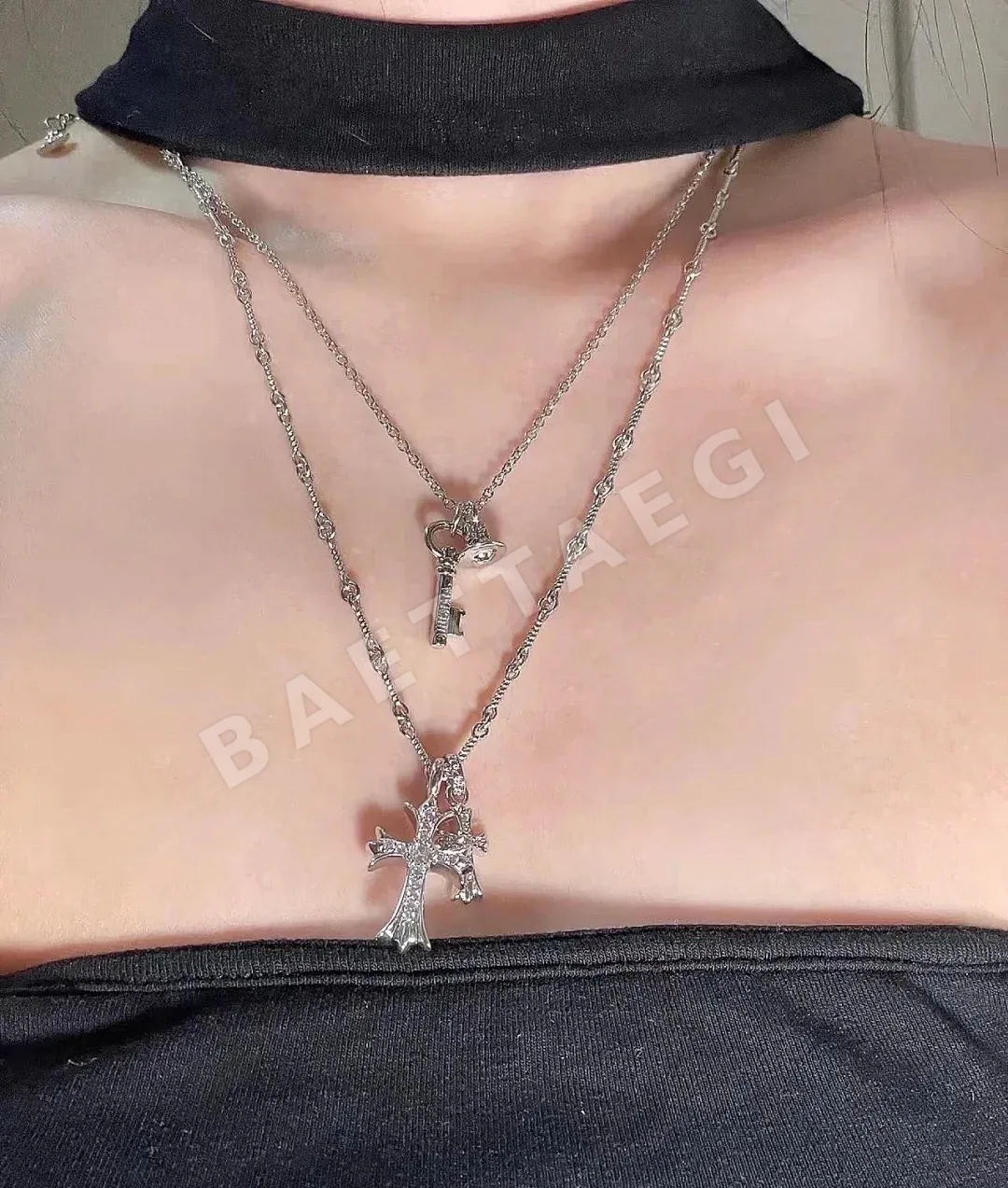 비비안웨스트우드 토성 키 펜던트 목걸이 상세 이미지 9