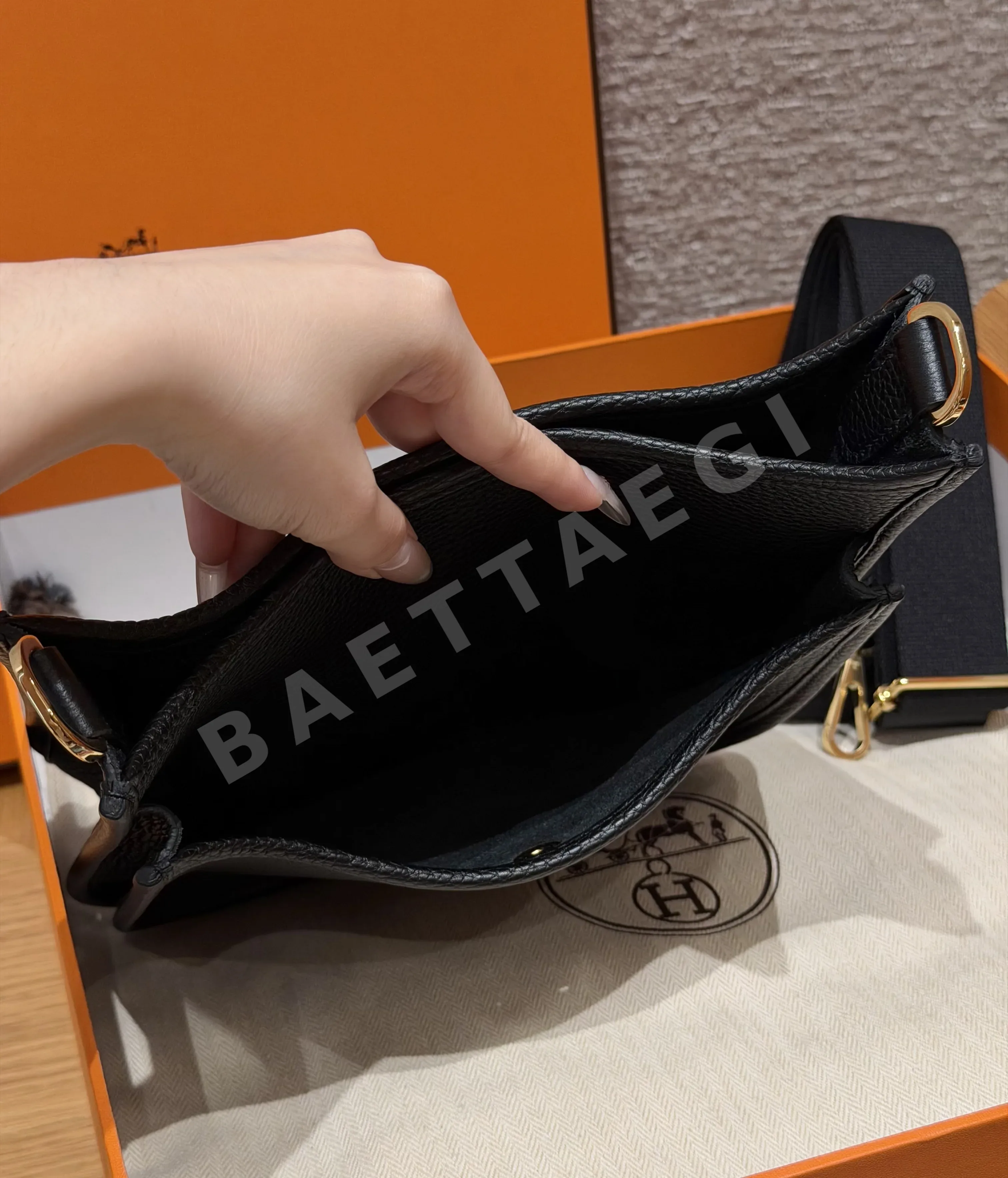 에르메스 에블린 23 cm 가방 상세 이미지 16