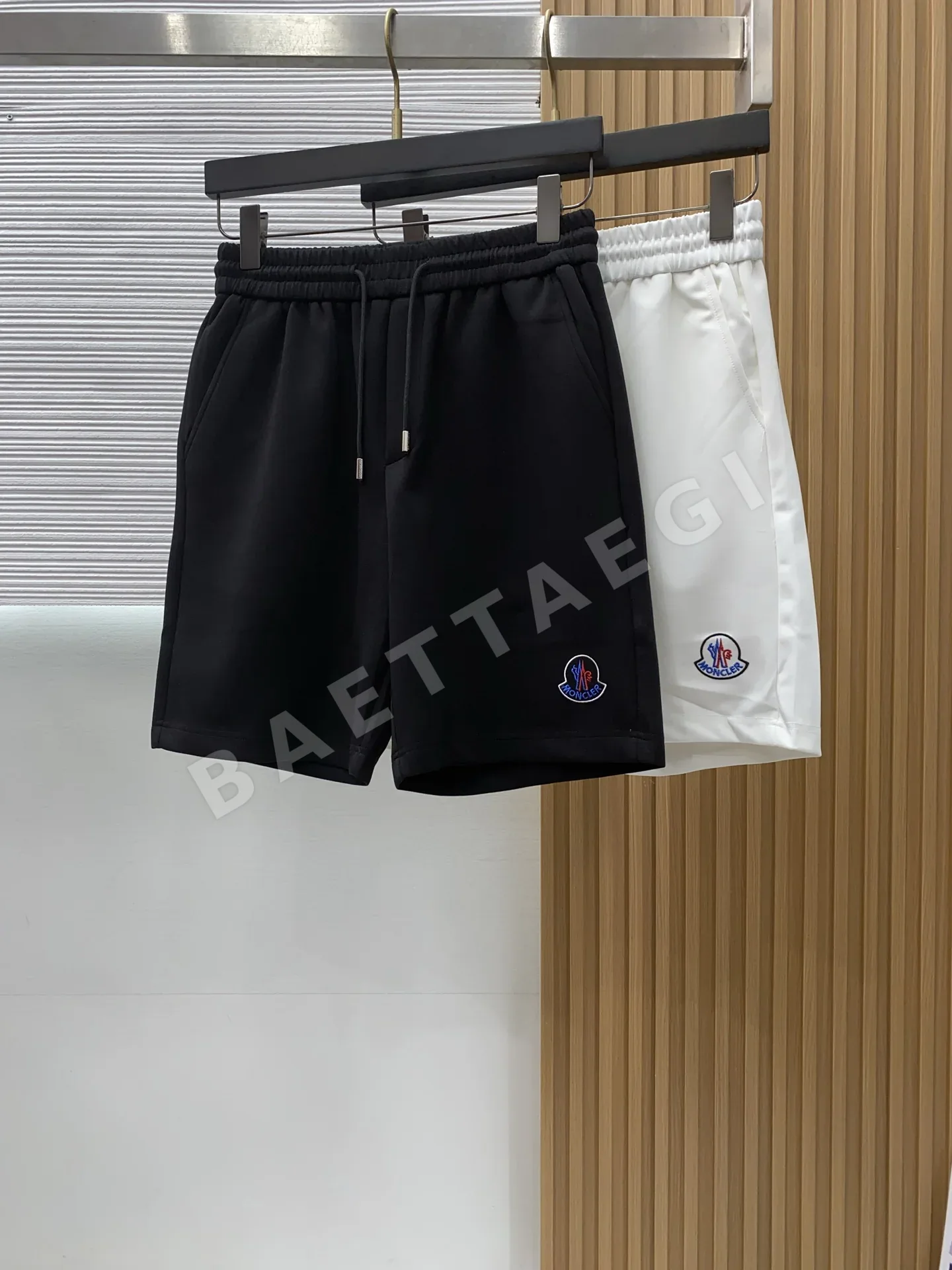 몽클레르 남성 반바지 오리지널 핏 스트레치 면 상세 이미지 7