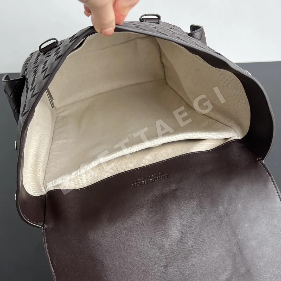 보테가베네타 송아지가죽 남성 백팩 805971 5736 상세 이미지 6