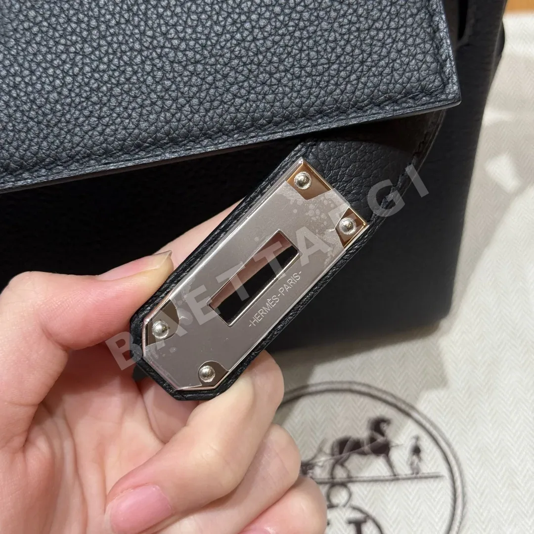에르메스 켈리 메신저 가방 상세 이미지 8