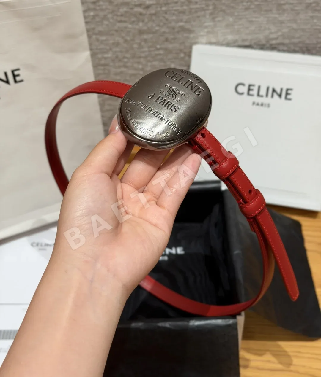 셀린느 레트로 타원형 버클 가죽 벨트 상세 이미지 4