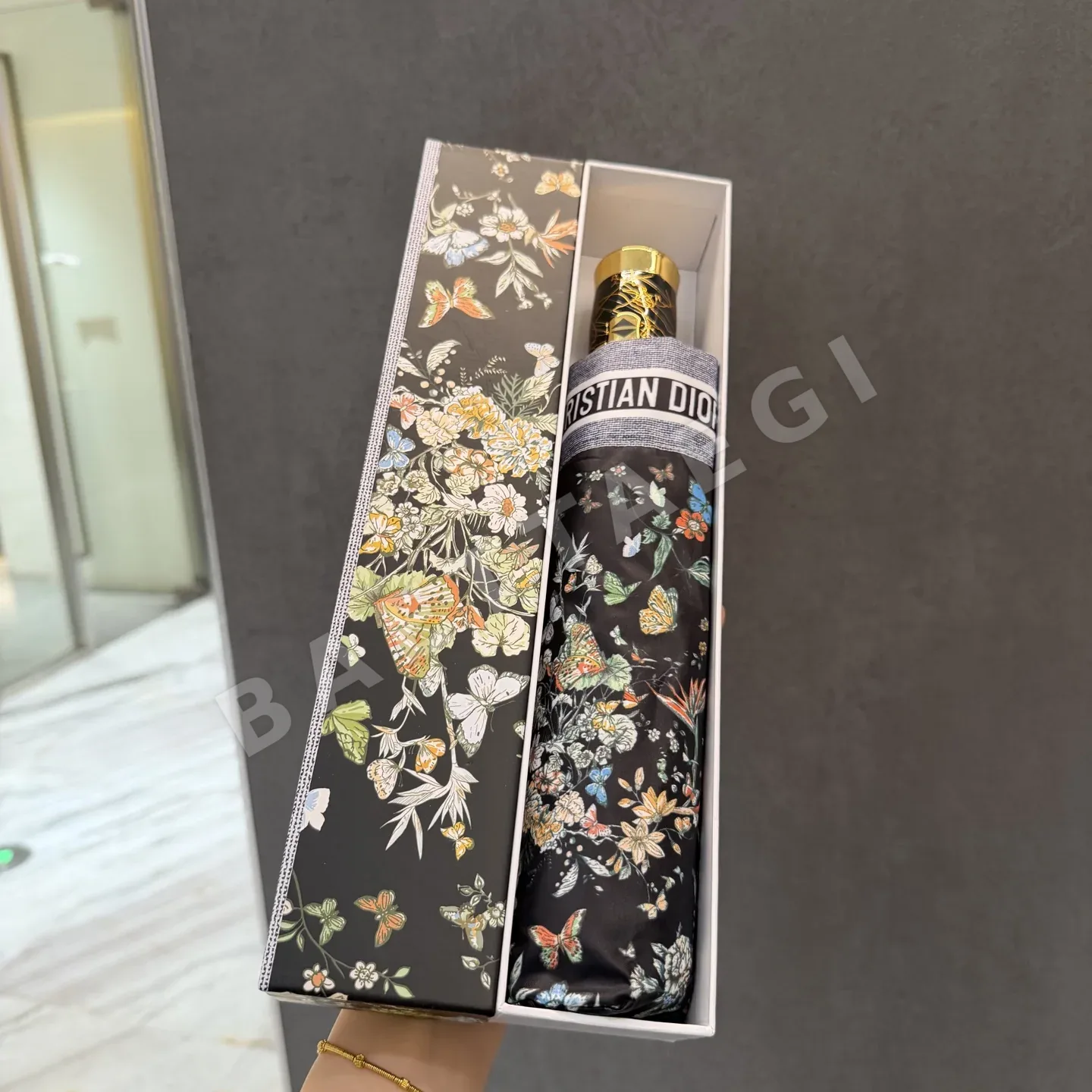 디올 3단 완전자동 자외선 차단 우산 85575