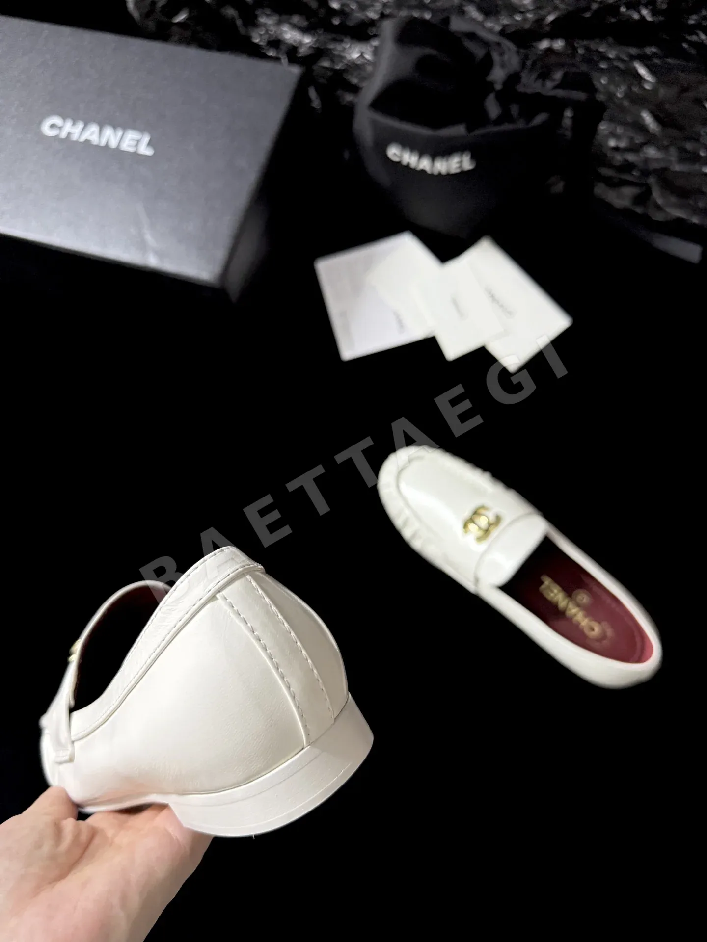 샤넬 더블 C 버클 플리츠 로퍼 상세 이미지 8