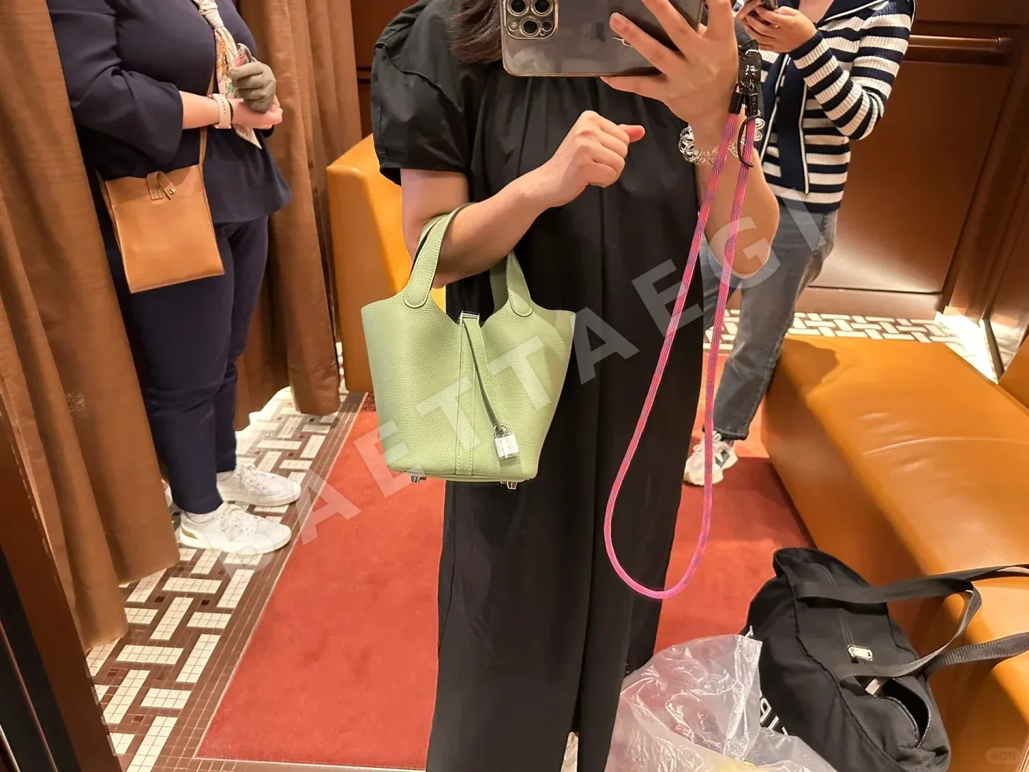 에르메스 피코탄 락 가방 상세 이미지 7