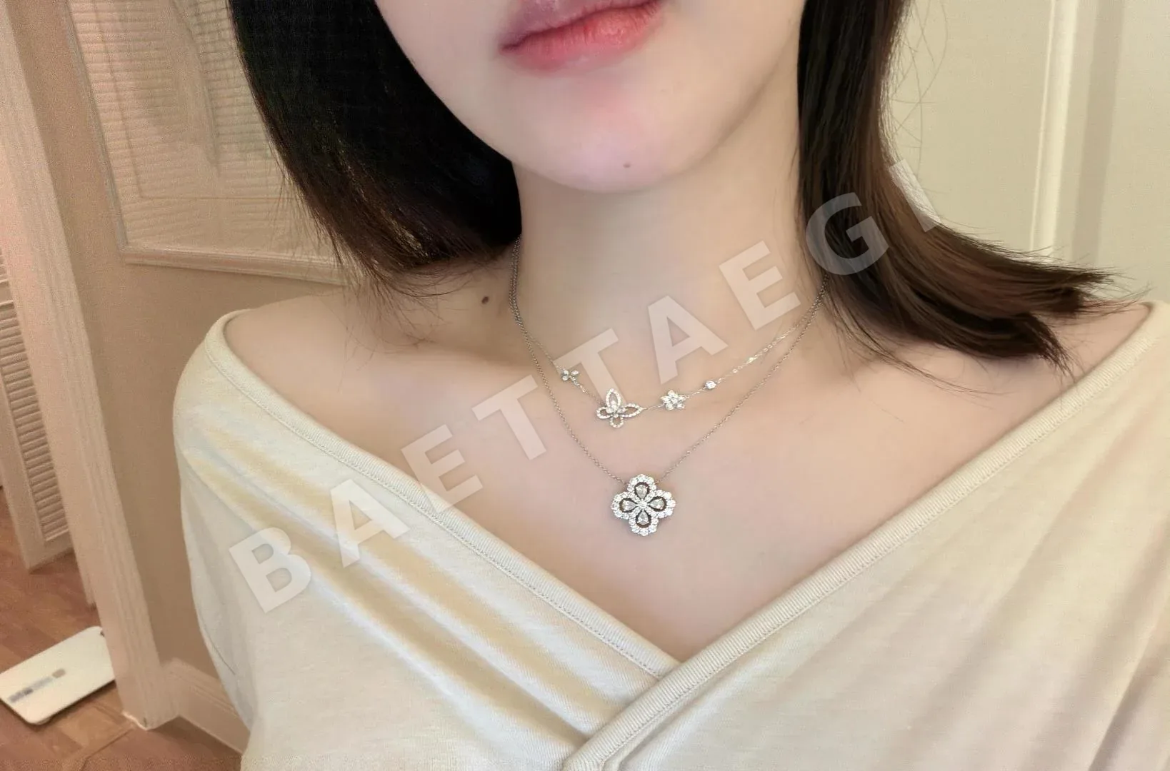 그라프 일루전 나비 꽃 장식 목걸이 상세 이미지 9