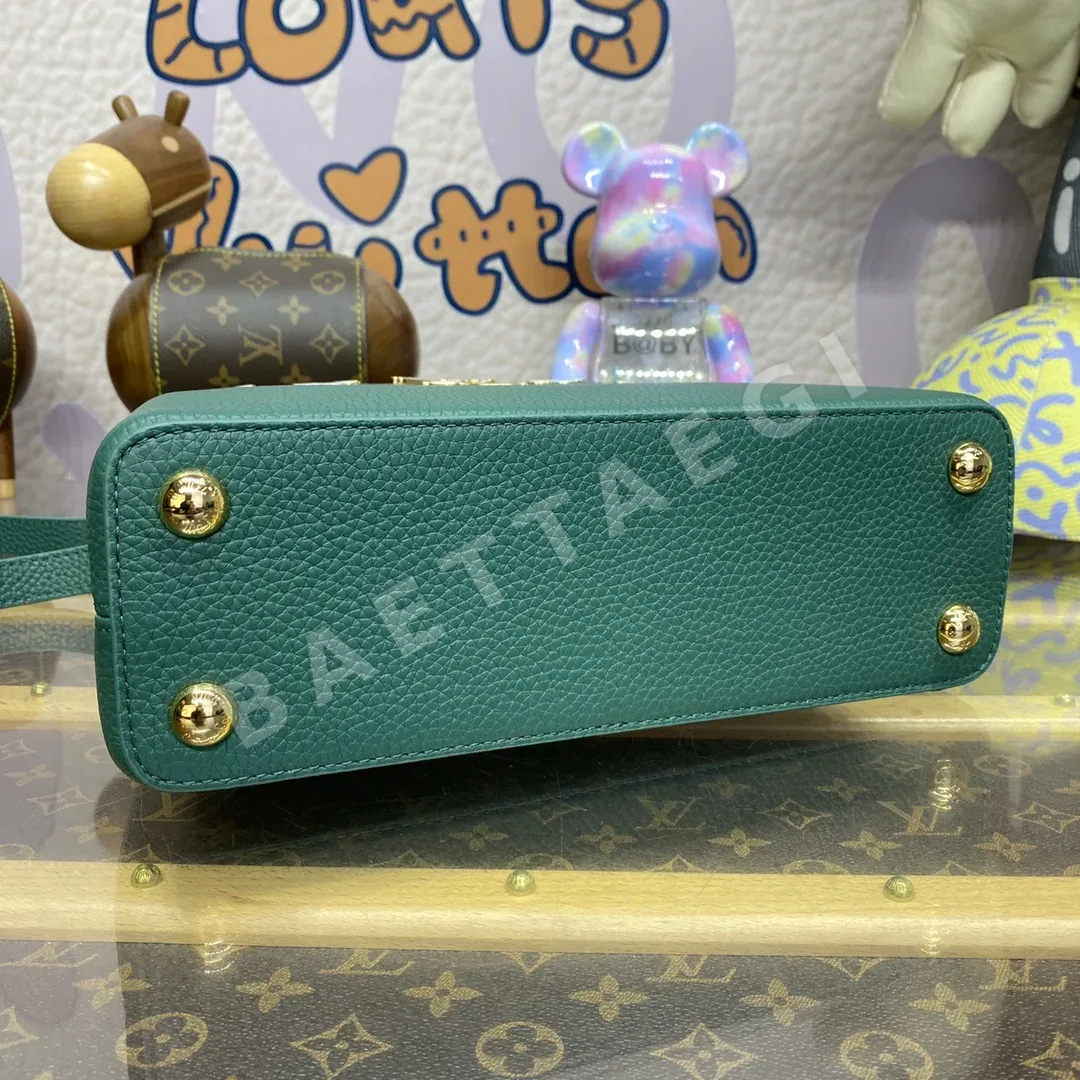 루이비통 캡시느BB 플라워 크라운 핸드백 M23263 상세 이미지 4