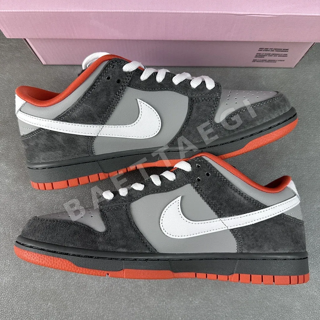 나이키 [TOP/S2] SB 덩크 로우 304292-011 200924 Nike SB Dunk Low Staple NYC Pigeon 상세 이미지 2