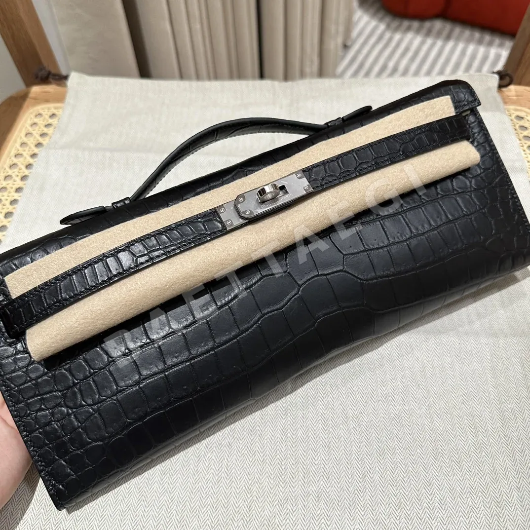 에르메스 켈리컷 블랙 소금물 크로커다일 클러치백 상세 이미지 2