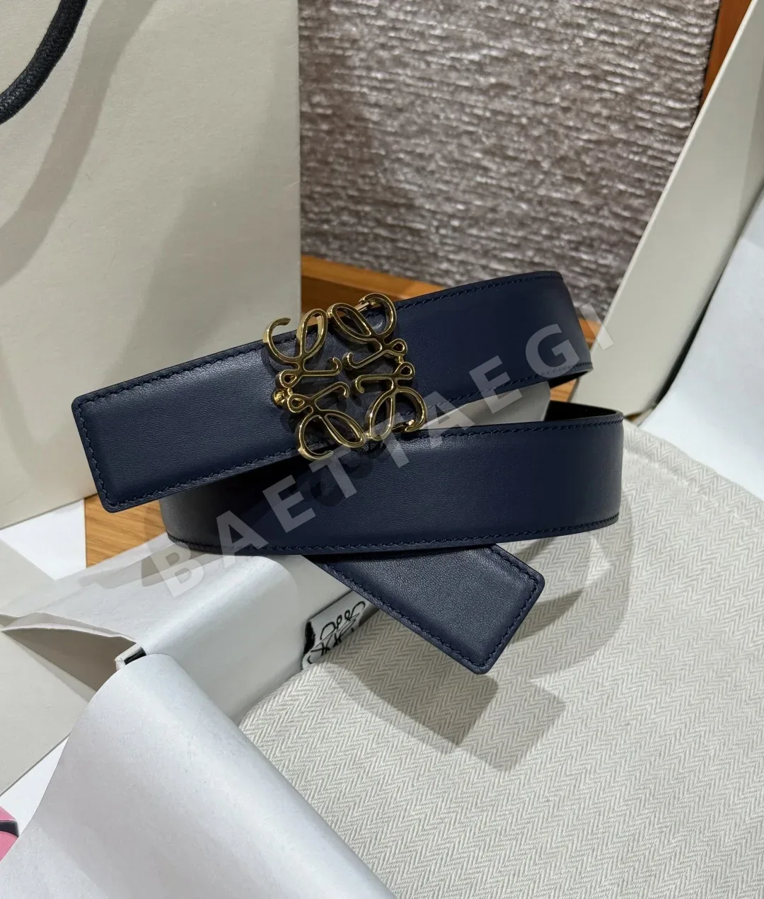 로에베 아나그램 양면 송아지가죽 벨트 상세 이미지 2