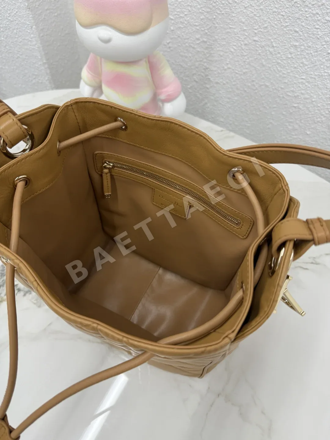 디올 D-Motion 버켓 가방 상세 이미지 8