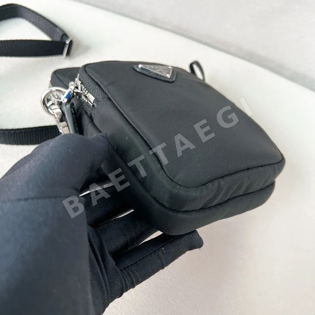 프라다 방수 파라슈트 스마트폰 가방 2ZT024 상세 이미지 8