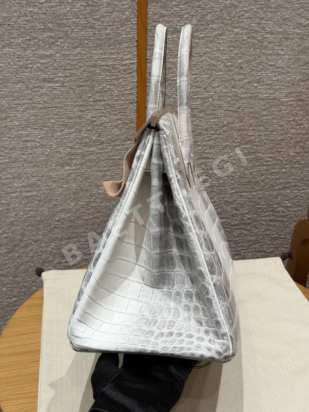 에르메스 버킨 35 히말라야 나일 크로커다일 가방 상세 이미지 3