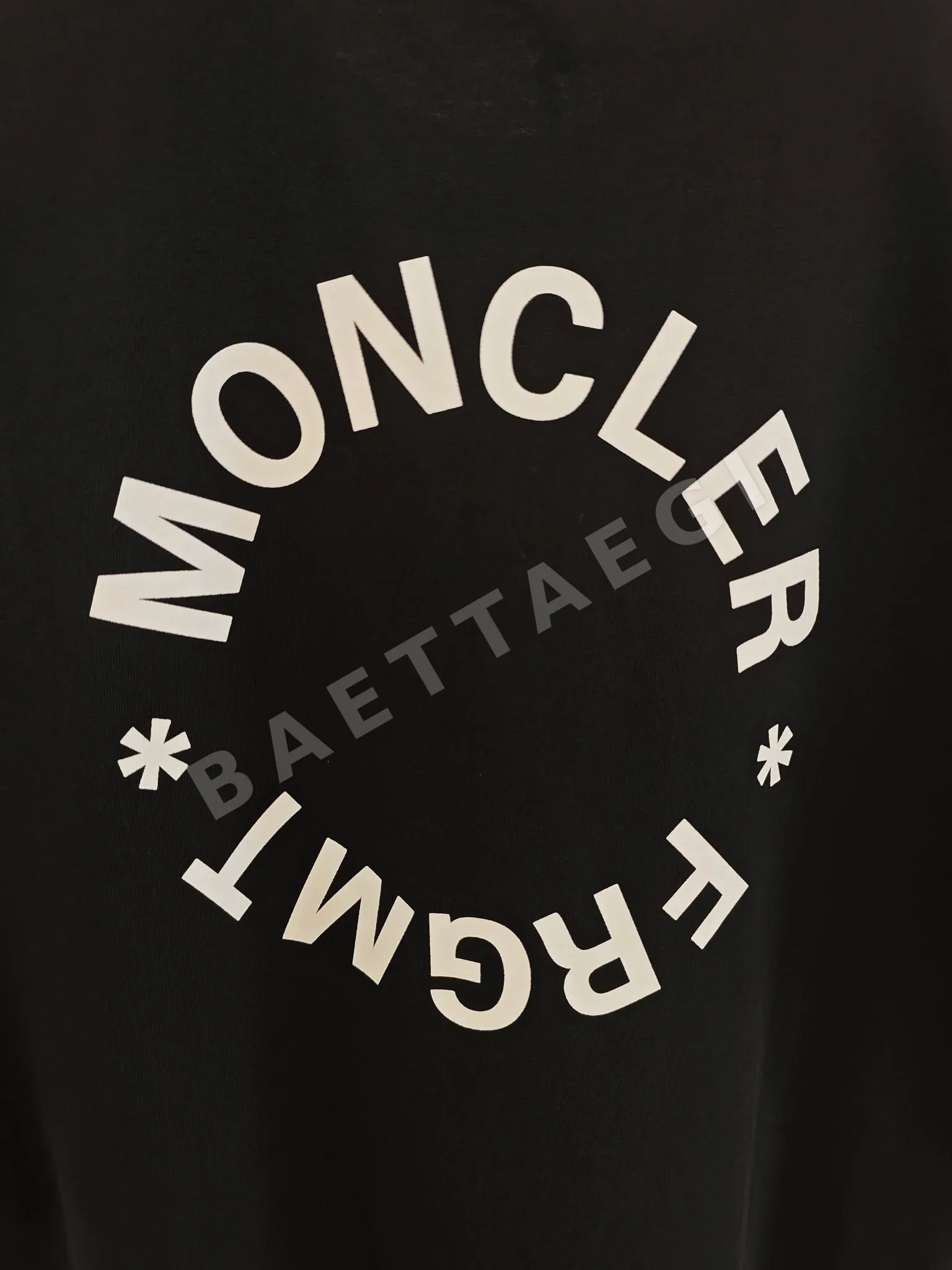 몽클레르 남성 반팔 티셔츠 상세 이미지 4
