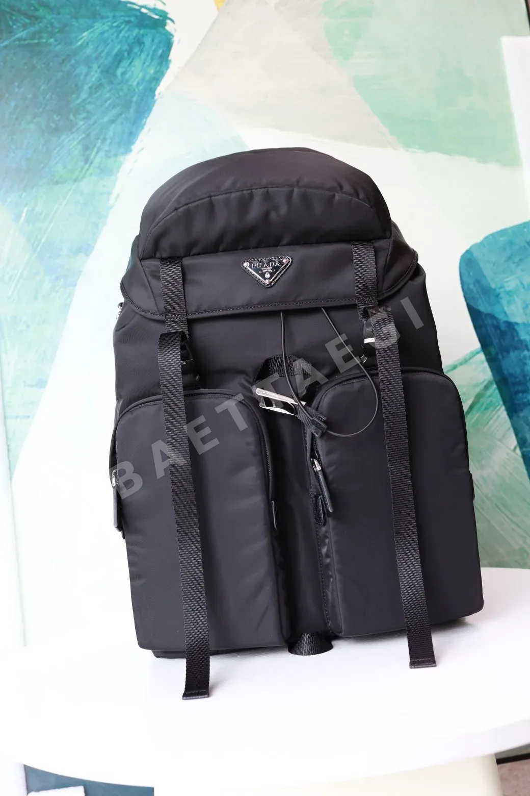 프라다 리나일론 하이킹 백팩 2VZ019