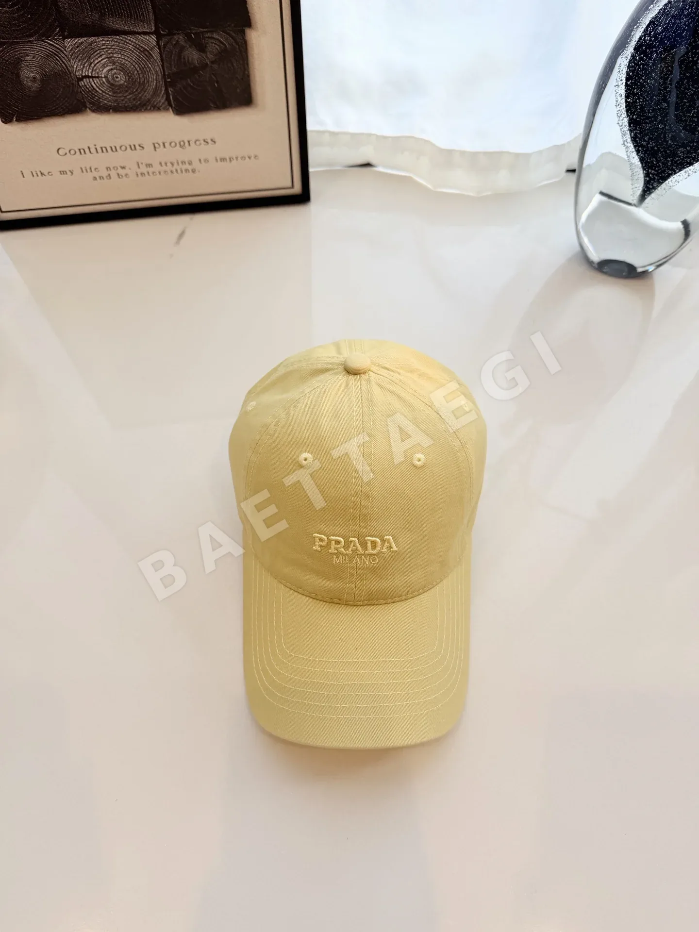 프라다 심플 캐주얼 야구모자 84952
