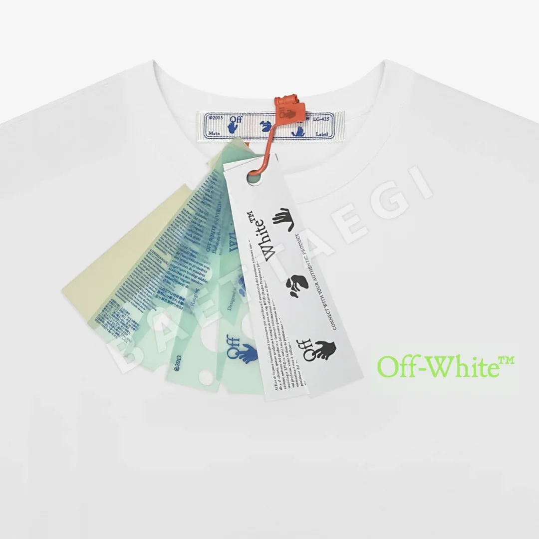 오프화이트 남성 반팔 티셔츠 상세 이미지 4