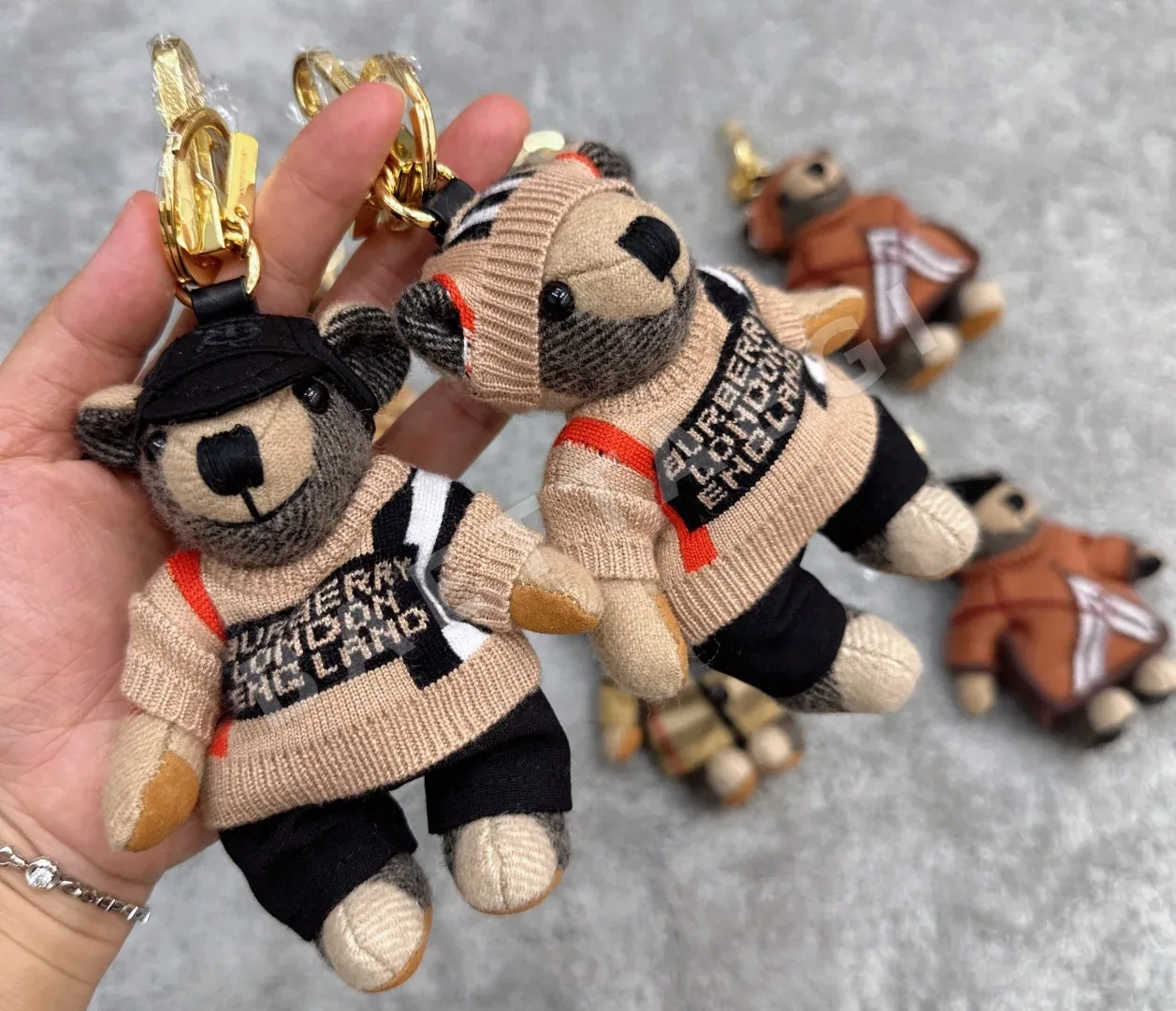 버버리 곰 캐릭터 키링 40071