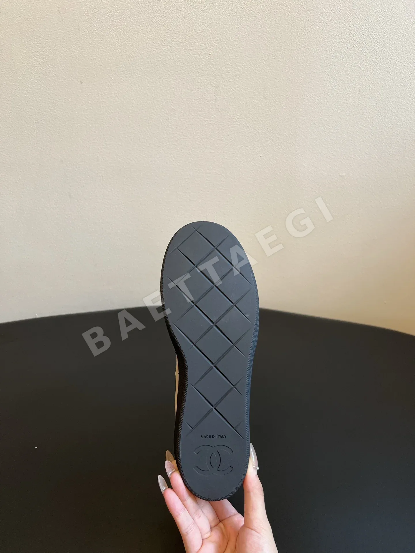 샤넬 클래식 배색 단부츠 상세 이미지 4