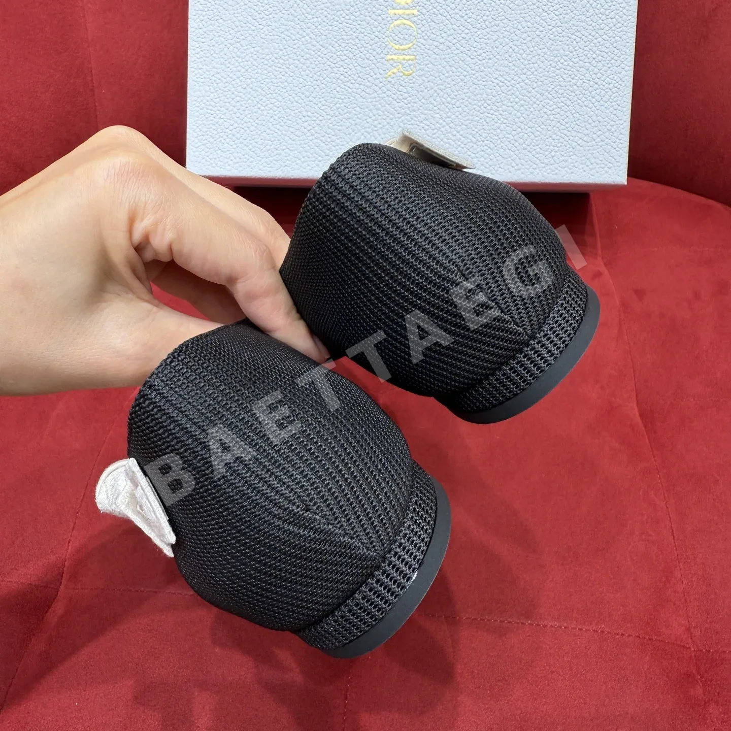 디올 발레리나 여성 블랙 테크니컬 패브릭 4SN90 상세 이미지 8