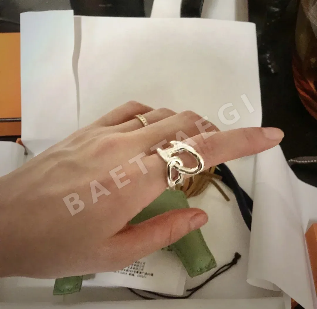 에르메스 돼지코 S925 스털링 실버 반지 상세 이미지 3