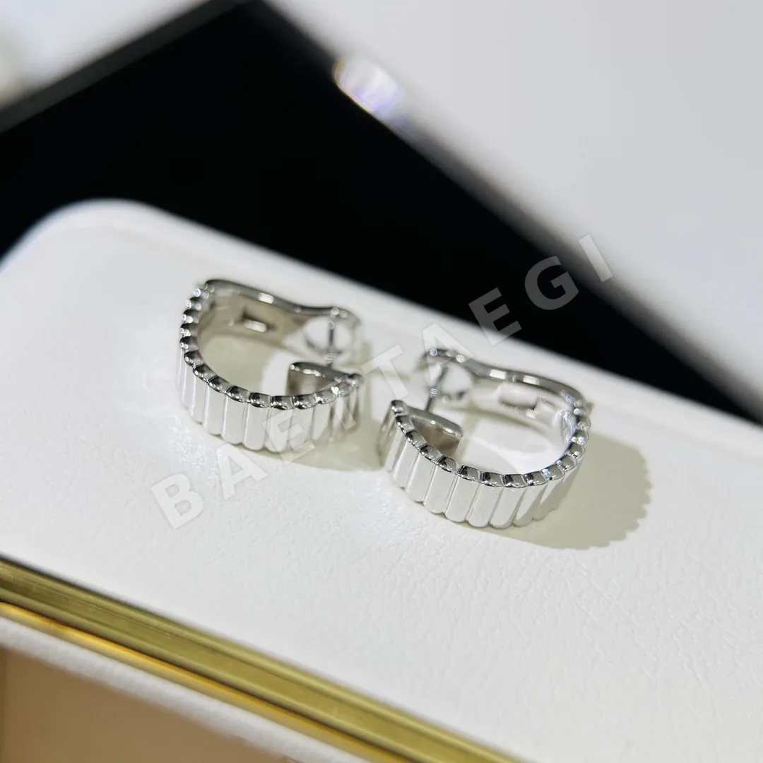 부쉐론 18K 금도금 다이아몬드 귀걸이 상세 이미지 7