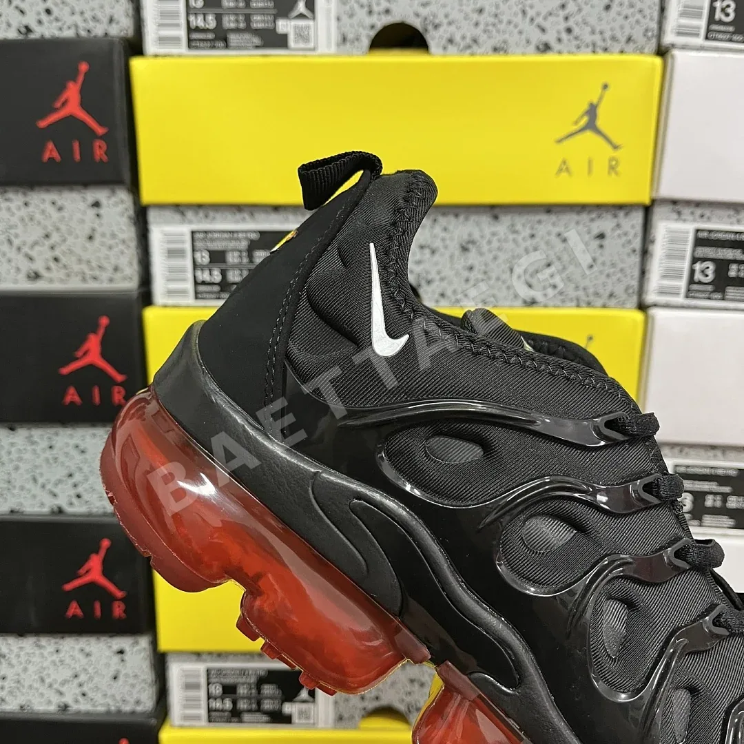 나이키 [OT] 에어 베이퍼맥스 플러스 CV1646-001 201568 Nike Air VaporMax Plus Black Light Smoke 상세 이미지 3