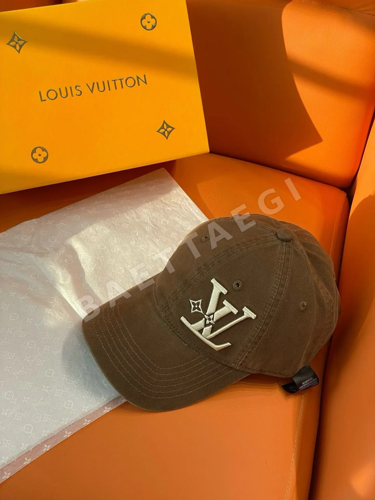 루이비통 3D 자수 LV 로고 야구모자 상세 이미지 5