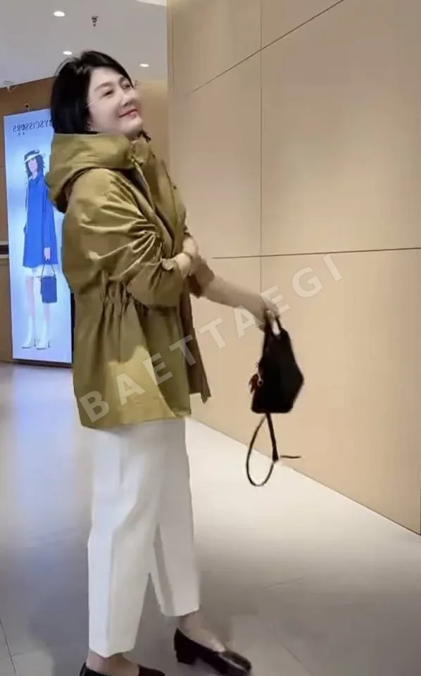 버버리 여성 면 혼방 후드 자켓 상세 이미지 6