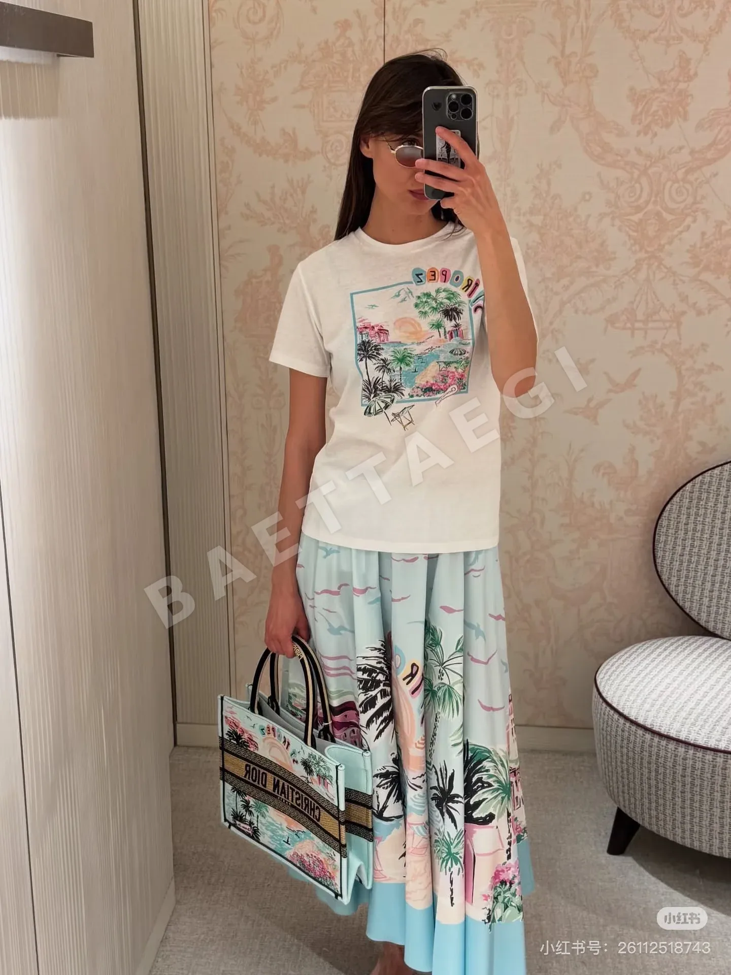 디올 생트로페 플라자 홀리데이 린넨 반팔 티셔츠 상세 이미지 7