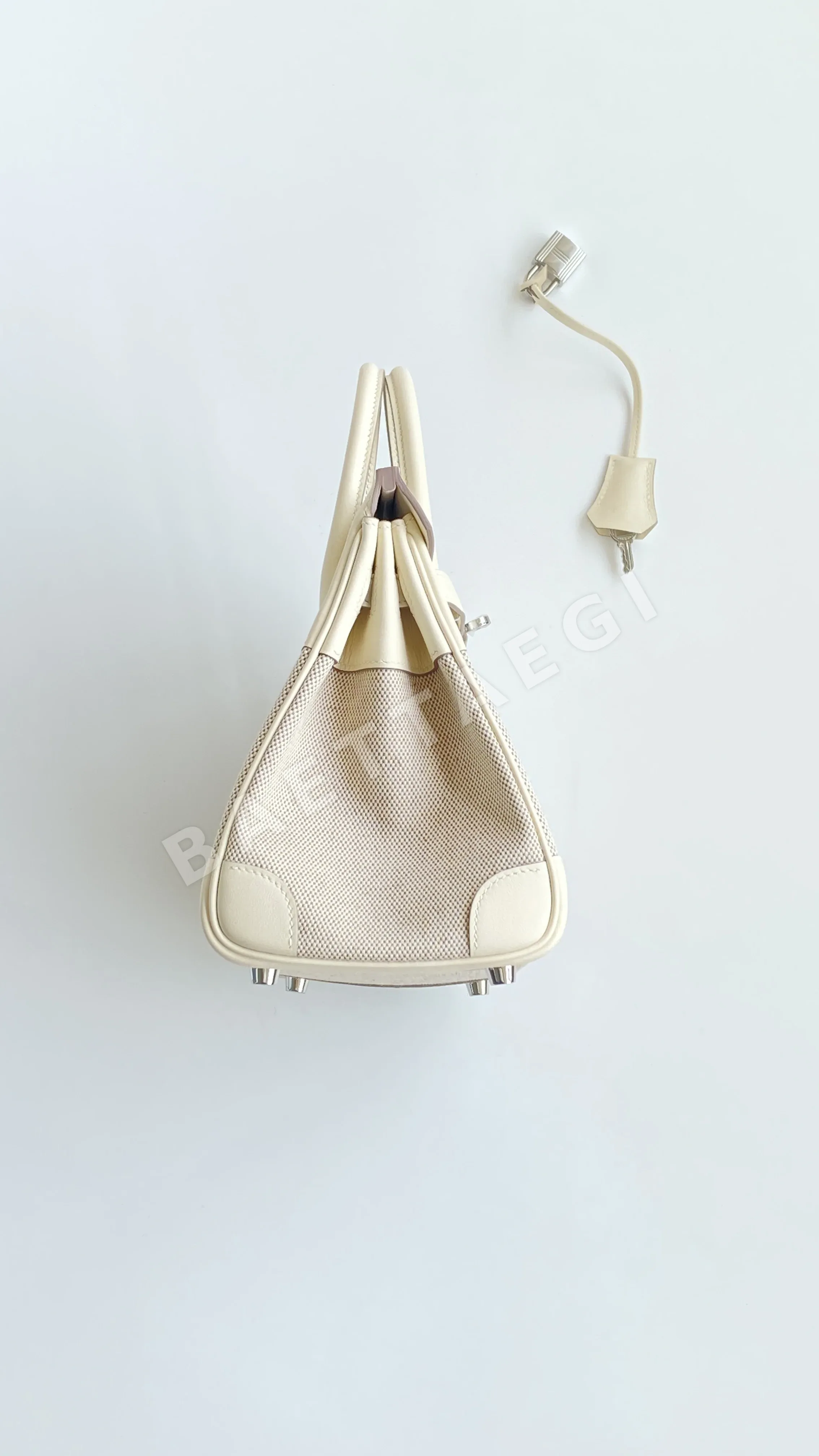 에르메스 버킨백 밀크셰이크 화이트 린넨 캔버스 가방 상세 이미지 8