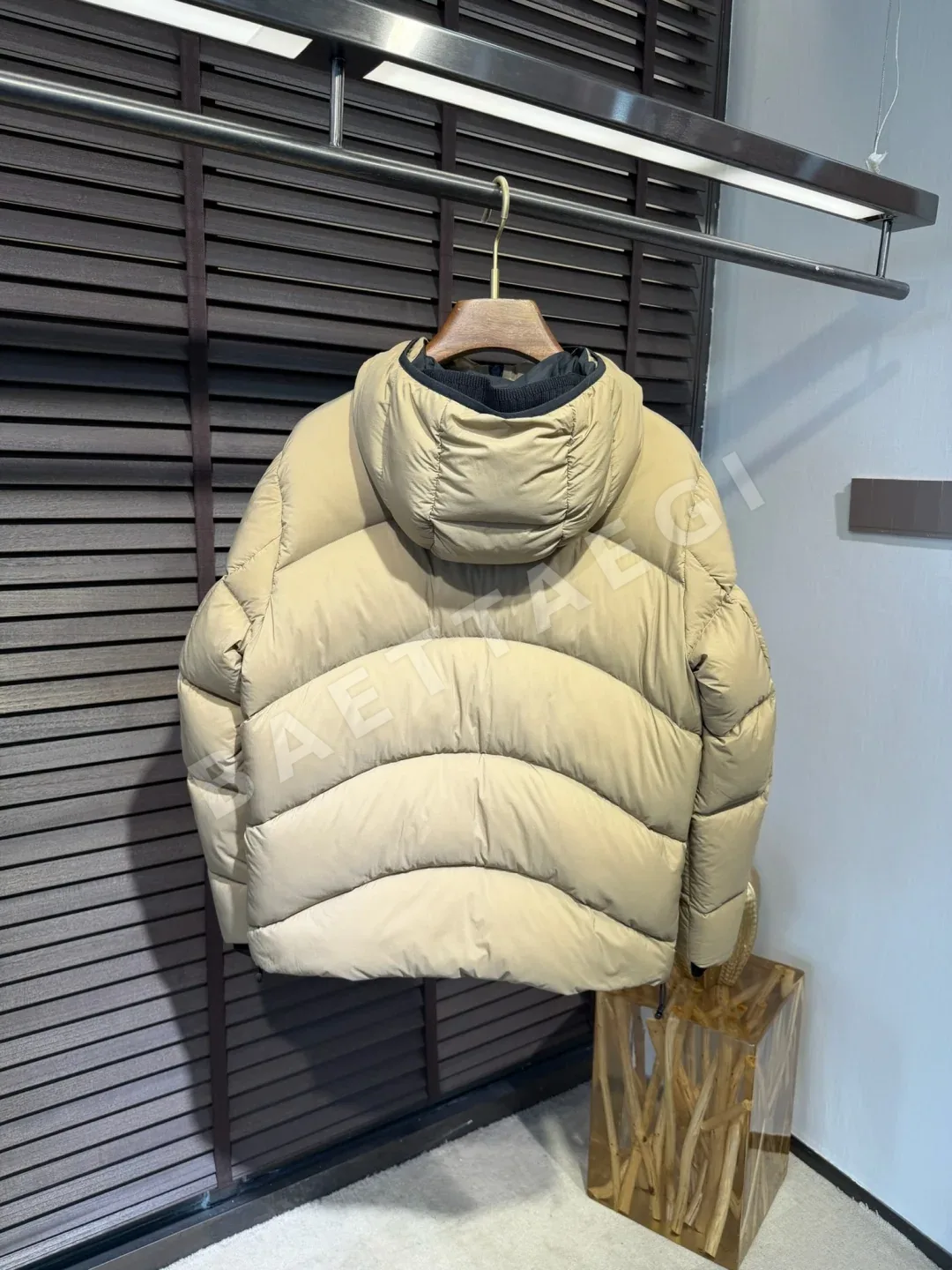 몽클레르 남성 다운 패딩 M11386 상세 이미지 2