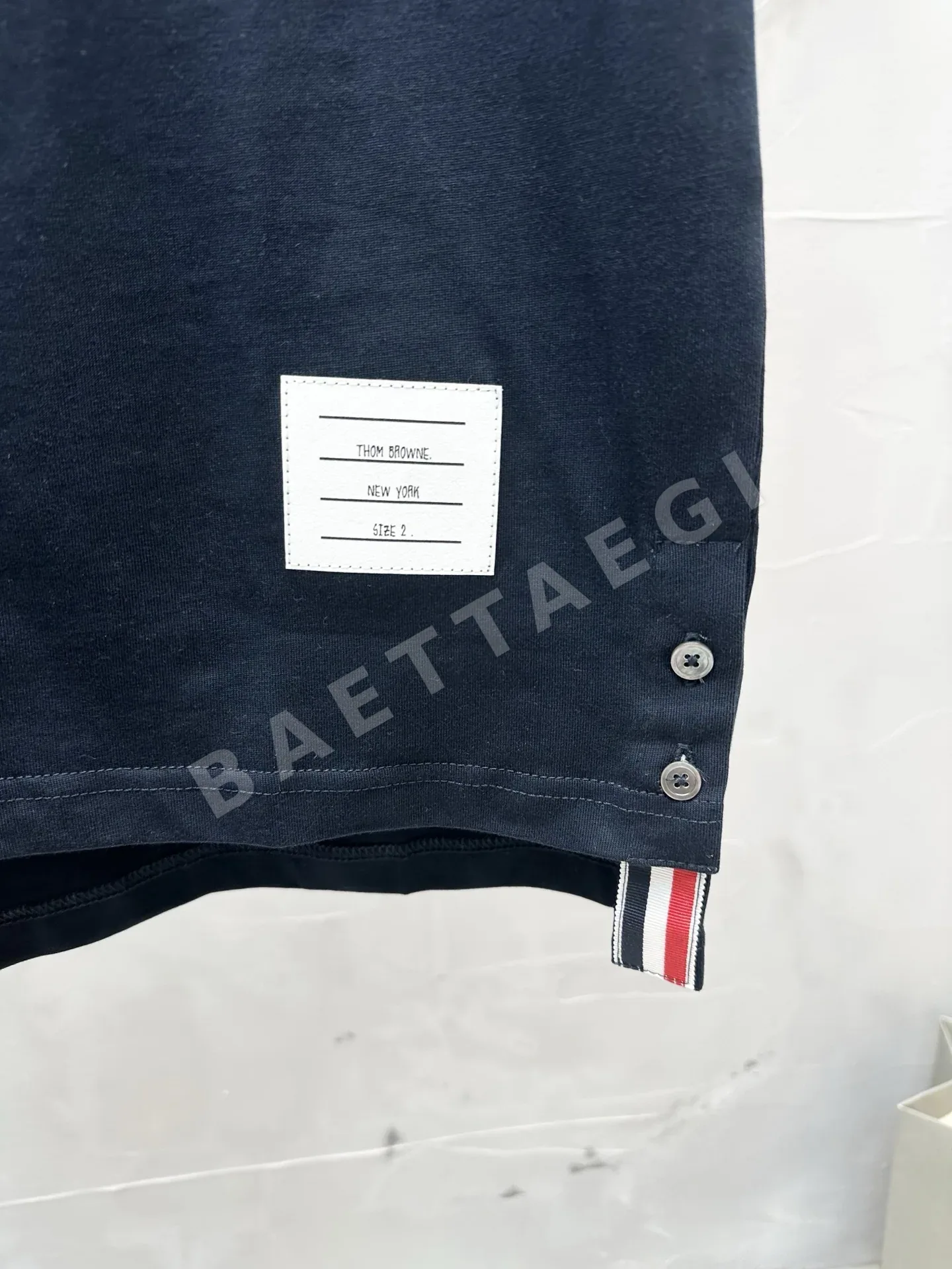 톰브라운 스키퍼핏 크루넥 코튼 반팔 티셔츠 상세 이미지 6