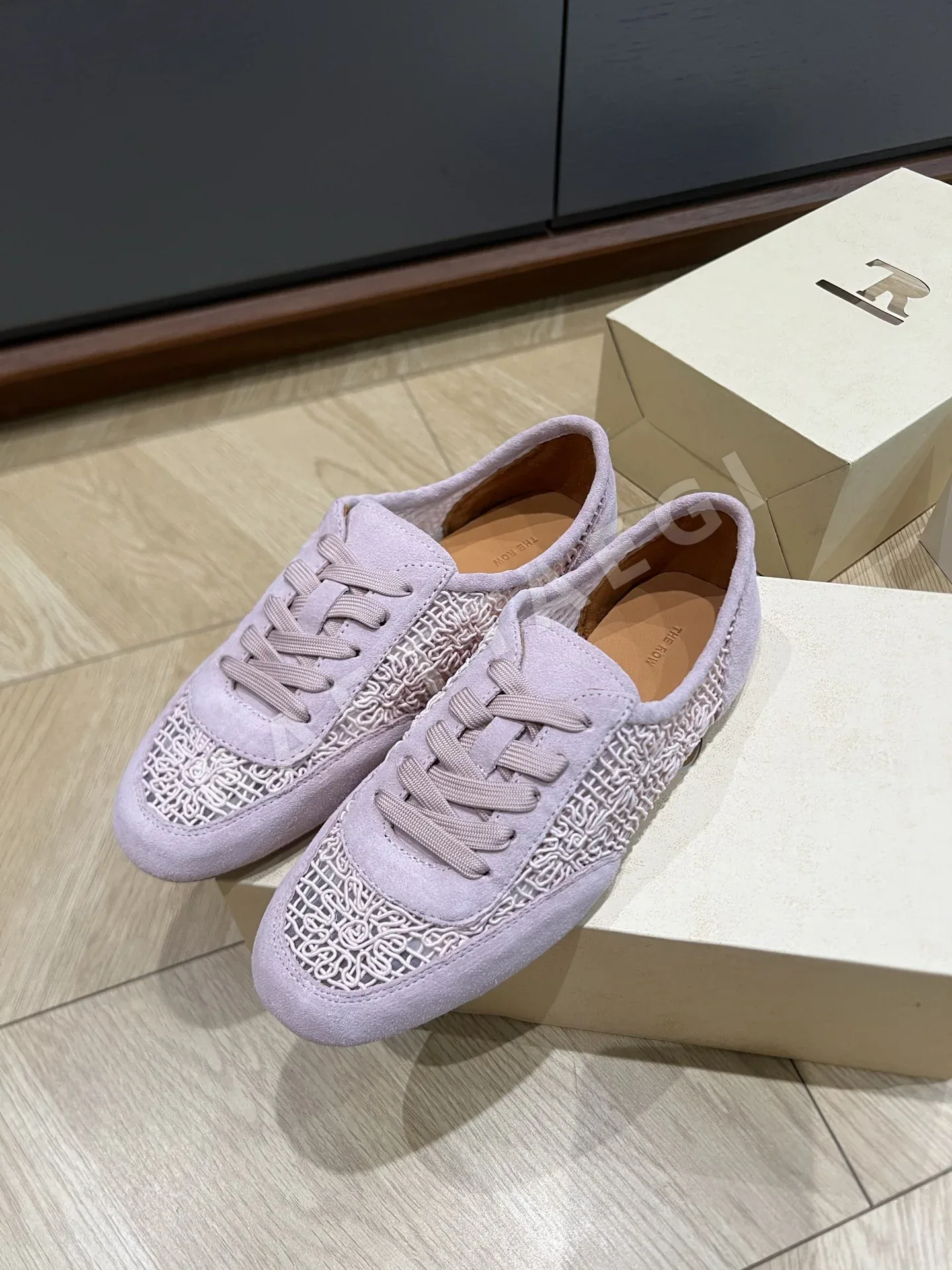 더로우 스웨이드 트레이닝 슈즈 75245