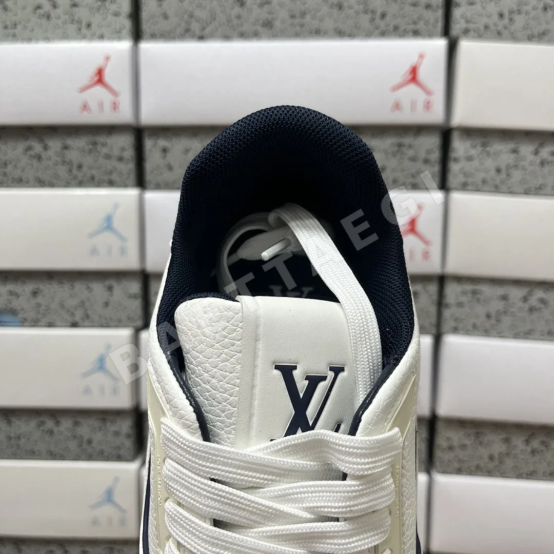 루이비통 [D1] V2 06 화이트 블루 205845 Louis Vuitton V2-06 상세 이미지 6