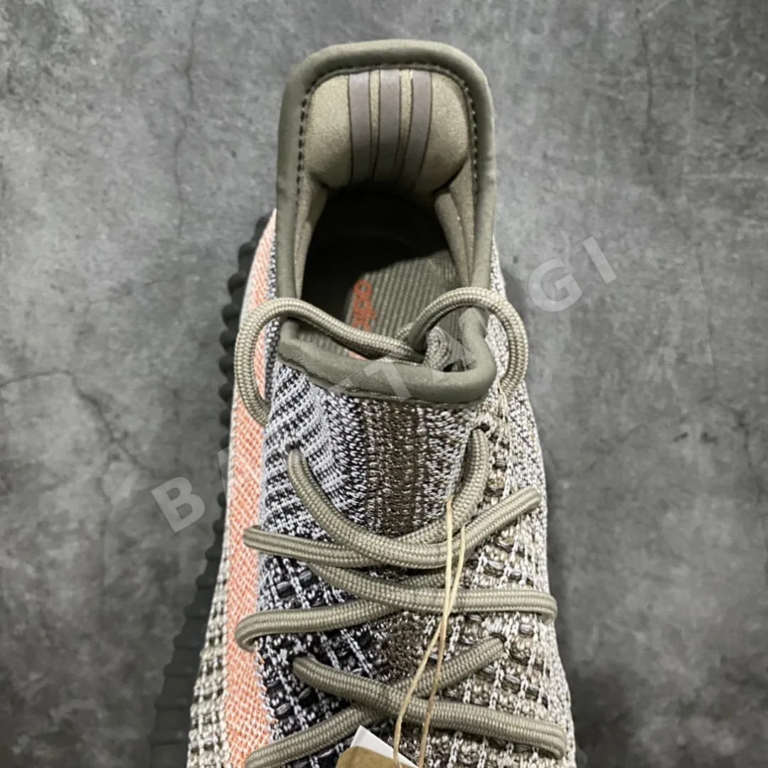 아디다스 이지 350 GW0089 200680 Adidas Yeezy 350 상세 이미지 3