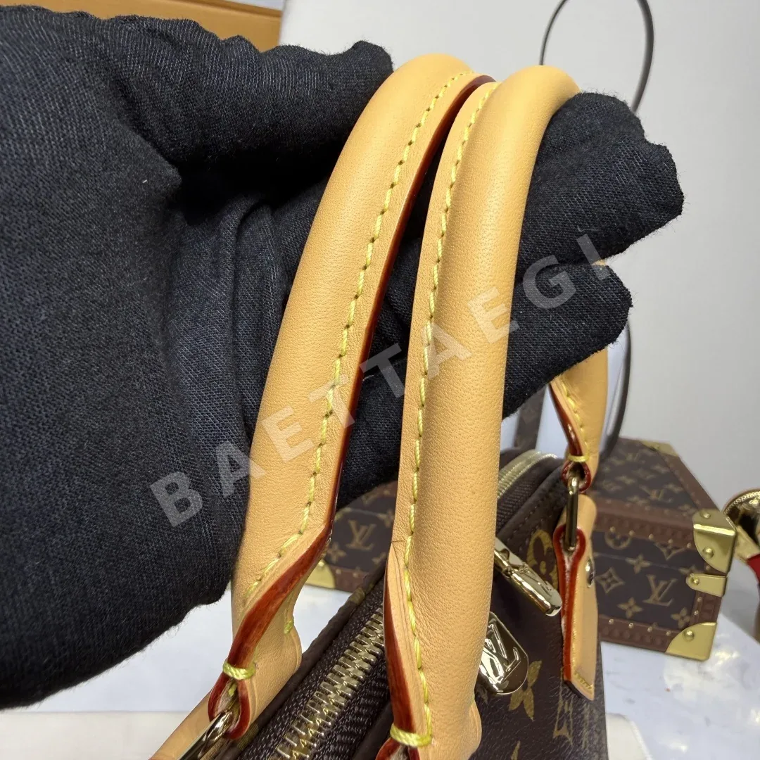 루이비통 알마 소프트 미디엄 핸드백 M27327 상세 이미지 9