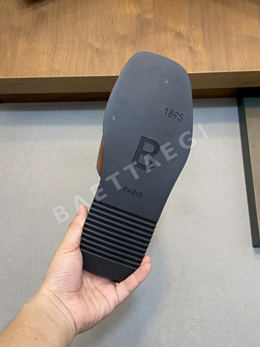 벨루티 수제 송아지가죽 남성 신발 상세 이미지 8