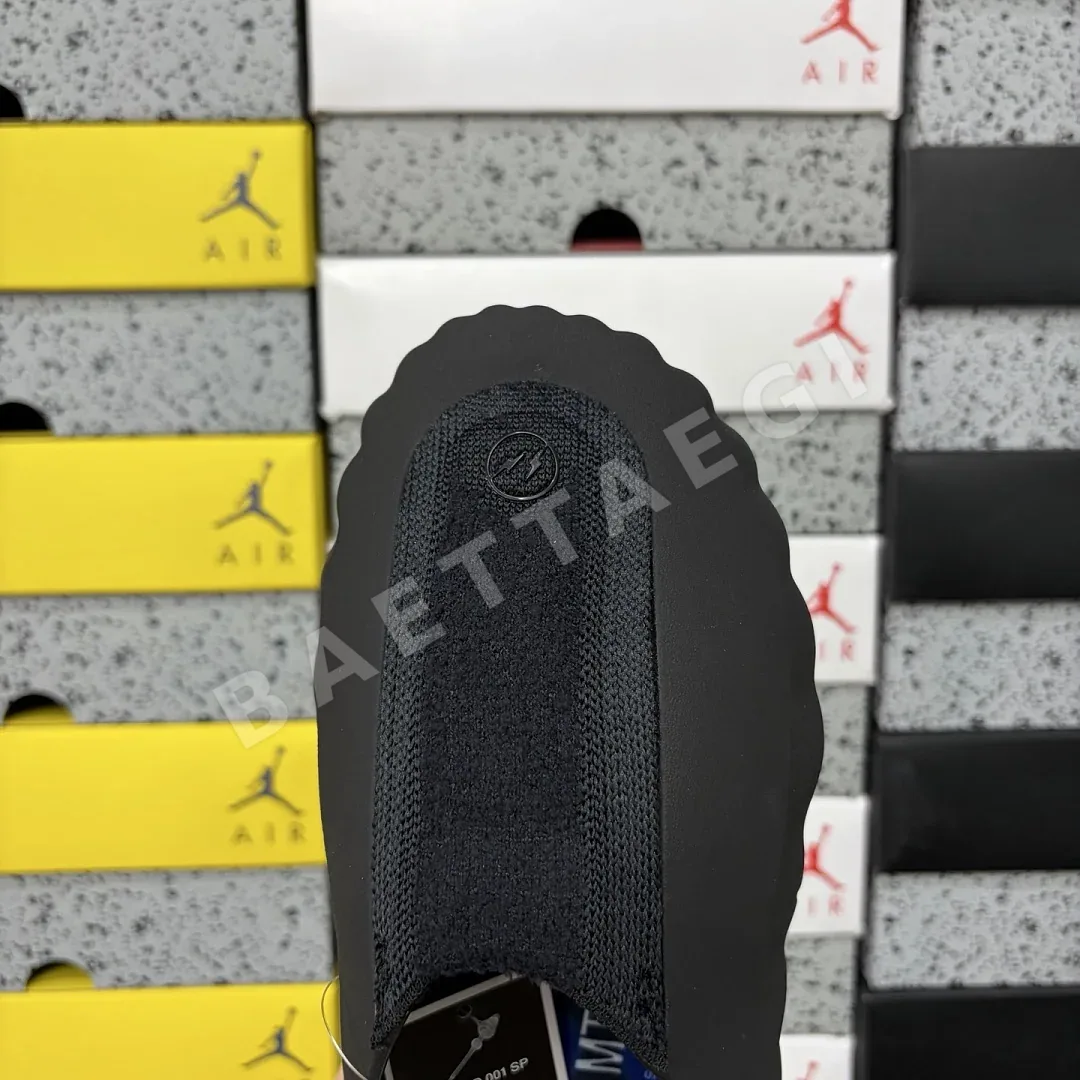 나이키 [LW] 마인드 001 슬라이드 IQ8502-001 201445 Nike Mind 001 Slide Fragment Black 상세 이미지 6