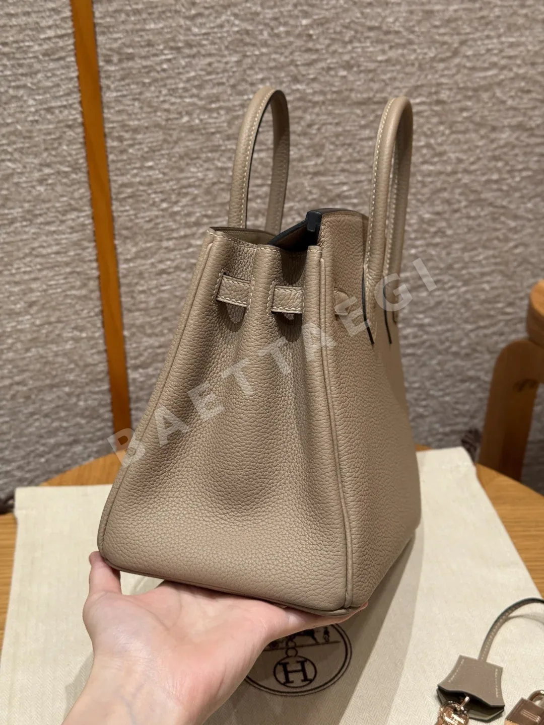에르메스 버킨 더브 그레이 토고 가죽 25 cm 가방 상세 이미지 6