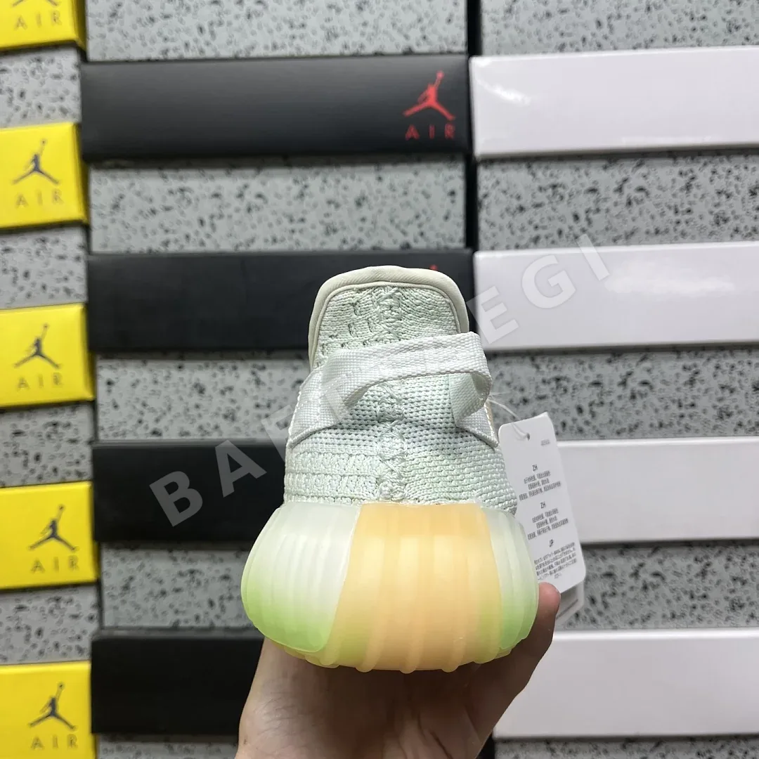 아디다스 [R] 이지 부스트 350 V2 EG7491 200748 Adidas Yeezy Boost 350 V2 상세 이미지 6