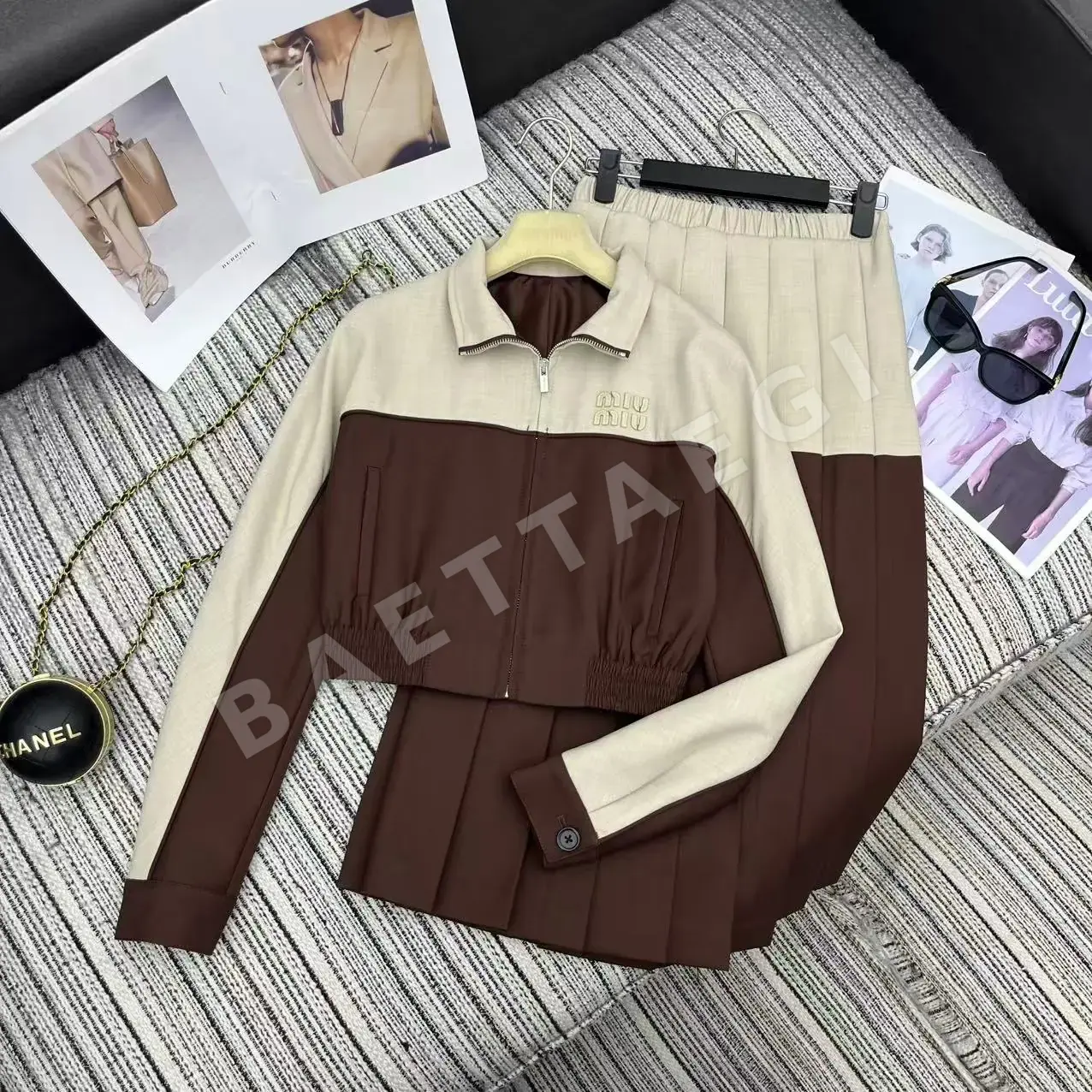 미우미우 컬러 블록 스탠드 카라 숏 블레이저 세트 상세 이미지 3