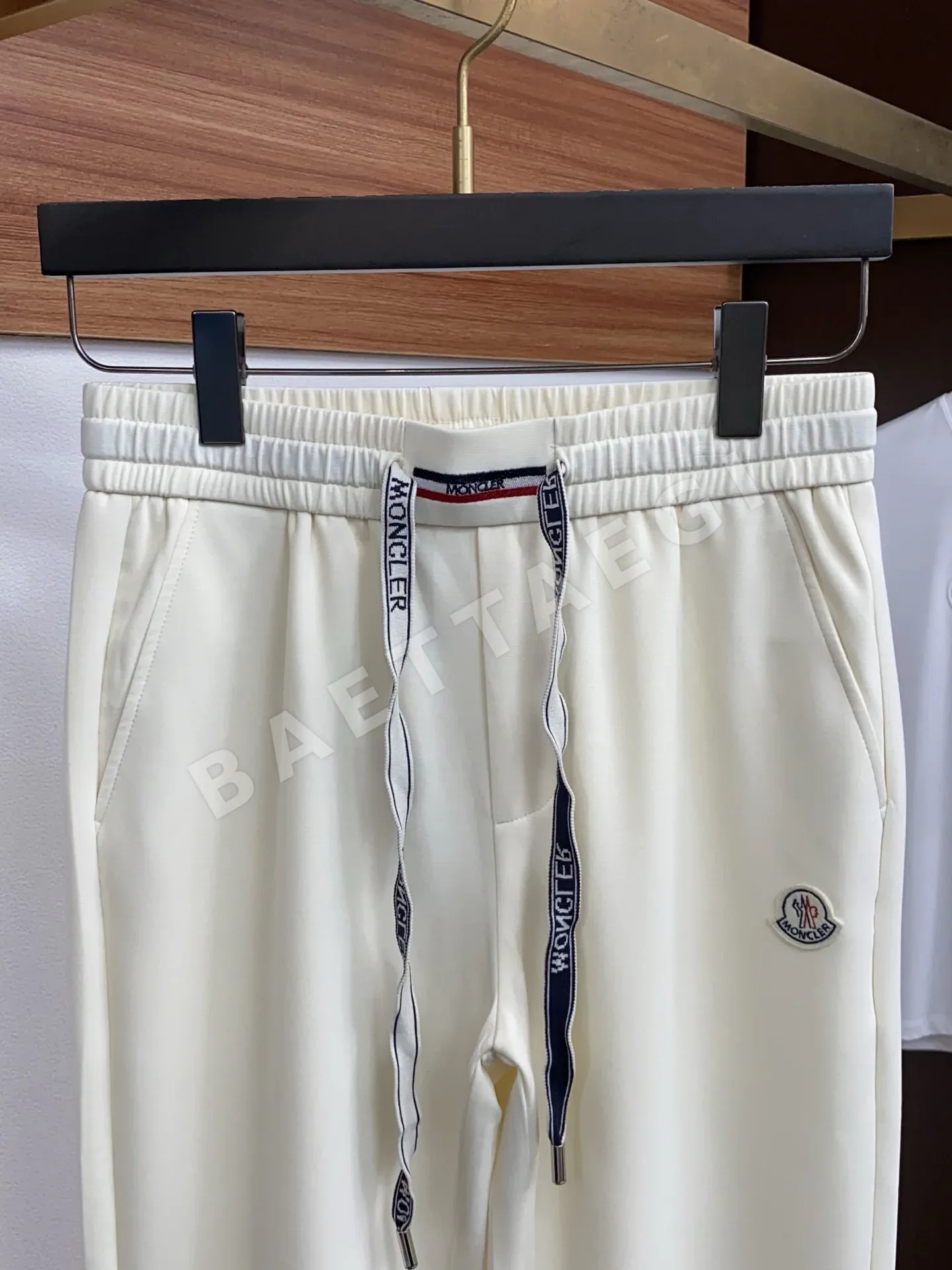 몽클레르 남성 맞춤 캐주얼 바지 상세 이미지 3
