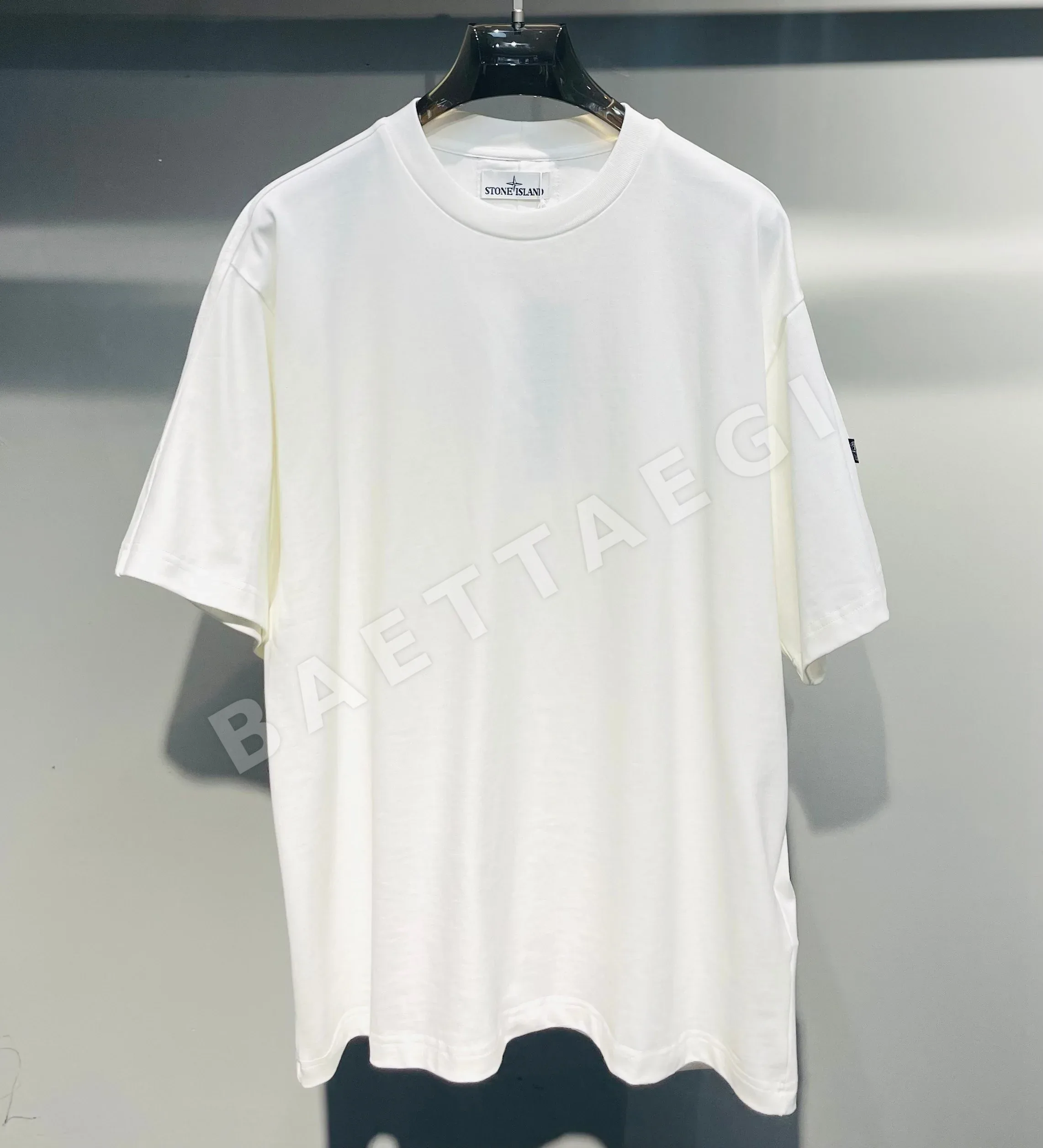 스톤아일랜드 남성 라운드넥 반팔 티셔츠 47878